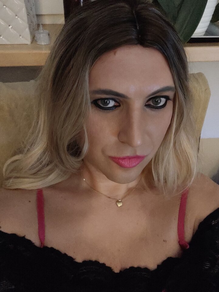 1000019176.jpg - SuniaaMartunia