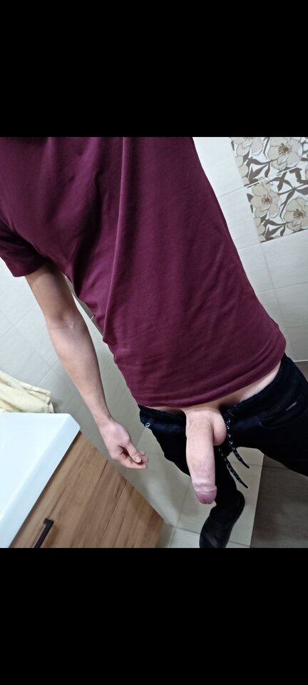 Screenshot_20250804_111037_Gallery.jpg - Amature