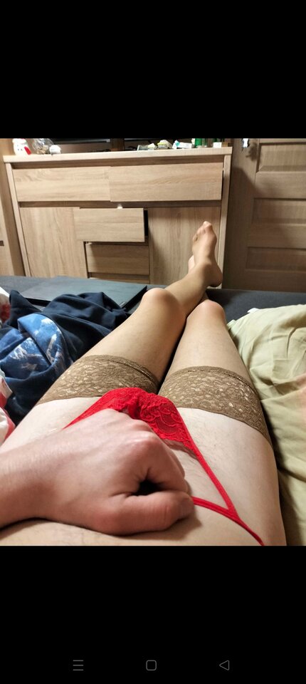 Screenshot_2025-08-05-05-19-57-25_572064f74bd5f9fa804b05334aa4f9 - Uroczyfemboy27