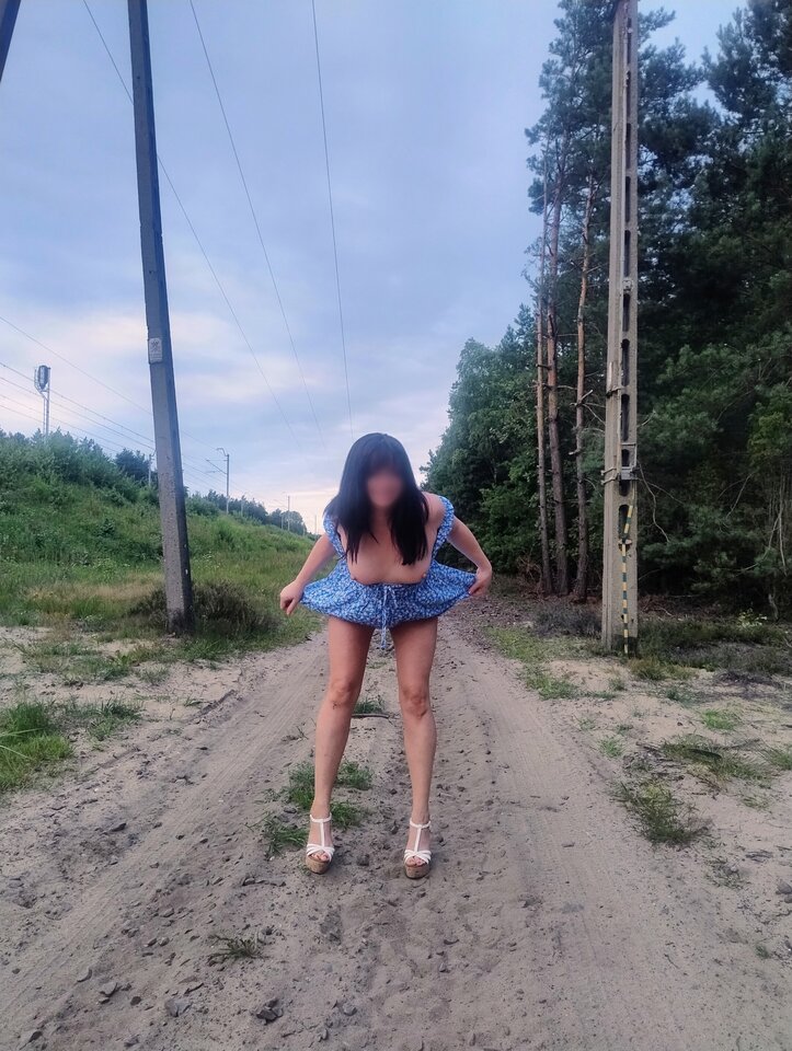 1000047886.jpg - Hagparka