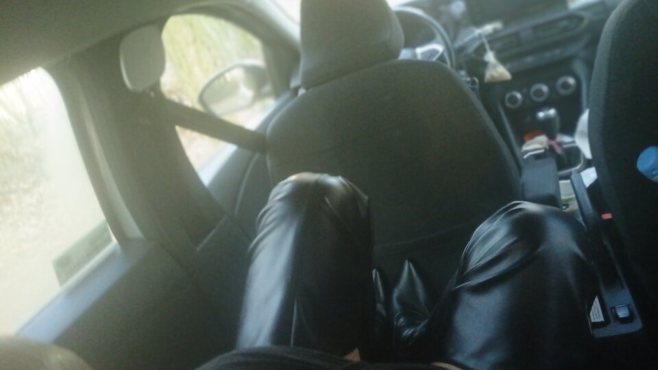 IMG_20250410_071646168_PORTRAIT.jpg - paulstarkface