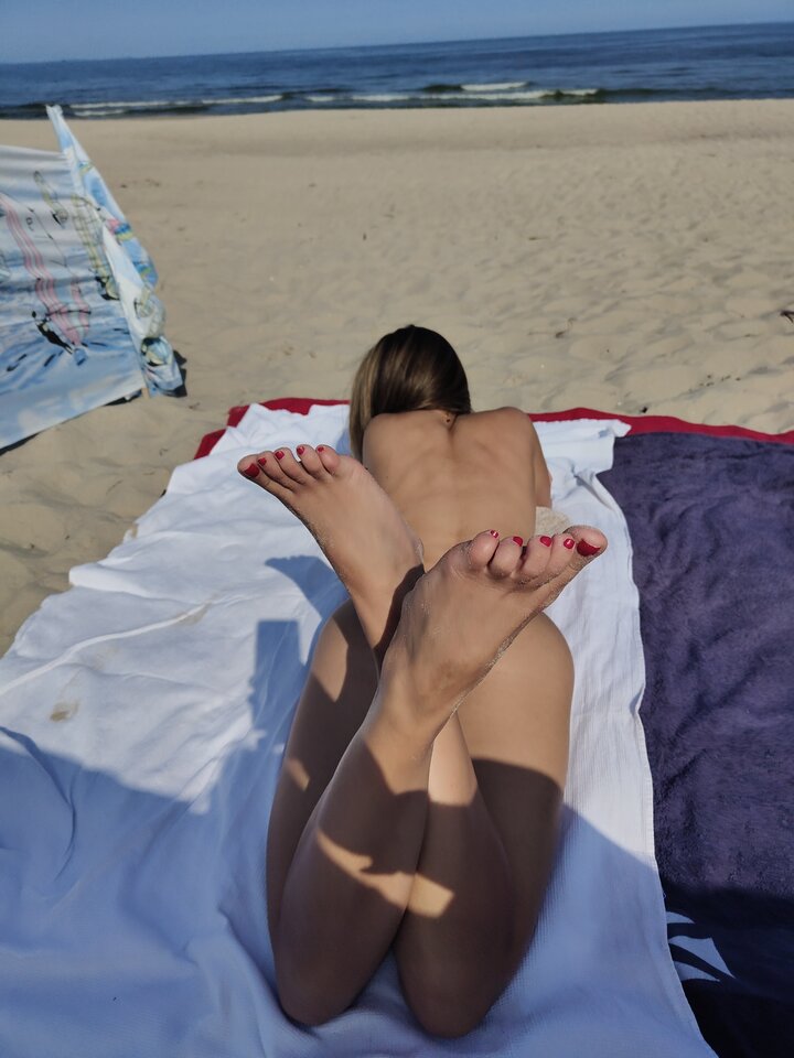 Zapraszam na pokazy 💌 - CherryWiki69