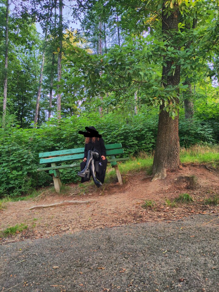 IMG_20250809_064351.jpg - UleglaLatexowaSuczka