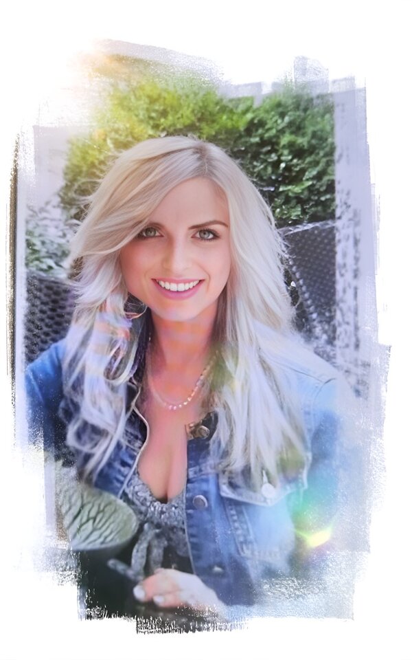 2F9D9BC7-B13E-48B5-AB1E-3F49EB78C19B.jpeg - LadyLaura44