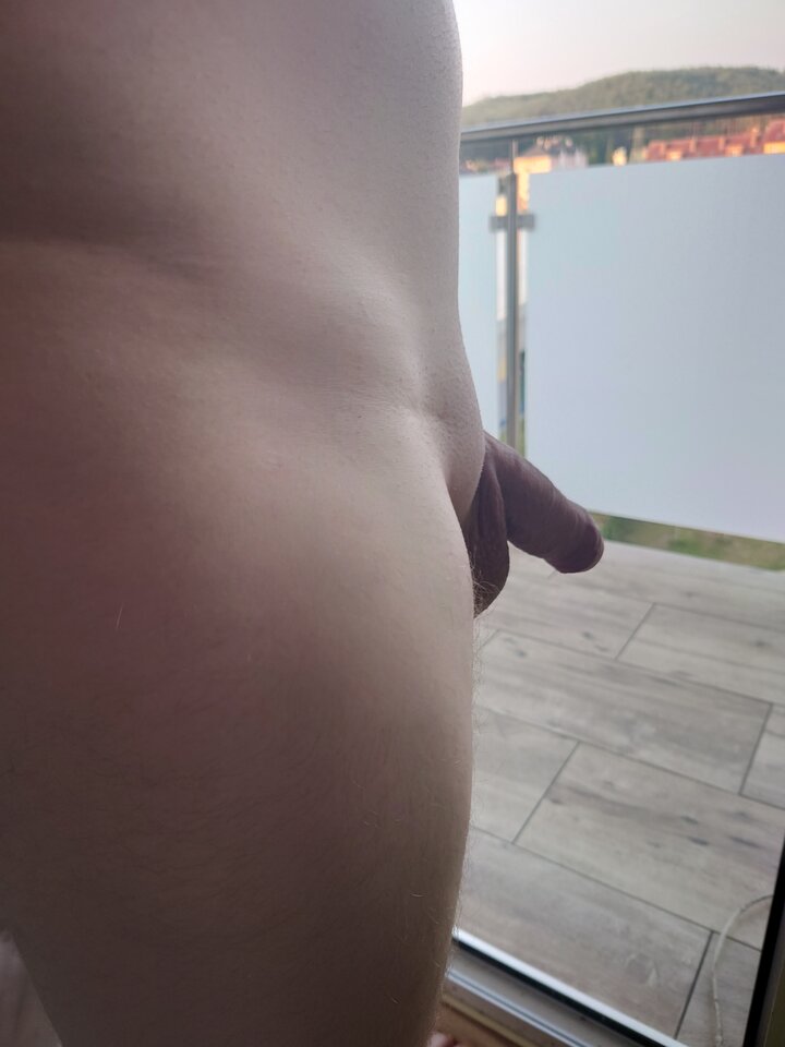 Czas pobiegać kutasku... - Metrolit