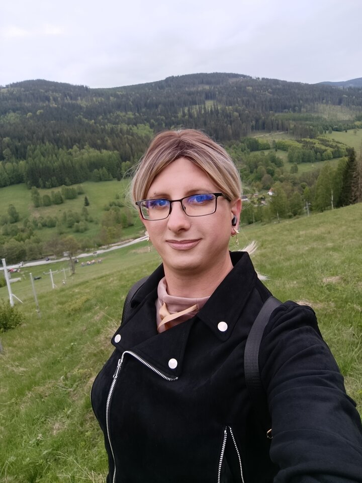 1000037057.jpg - 22paula23