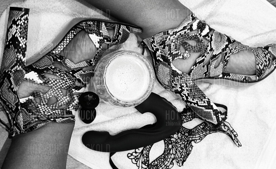 1000019323.jpg - Hot_Wife_Cuckold