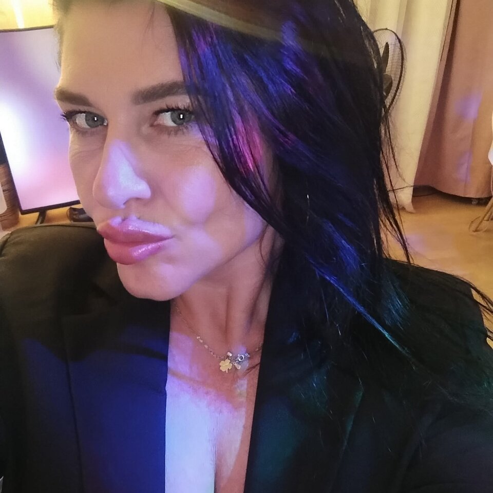 1000026000.jpg - m2022