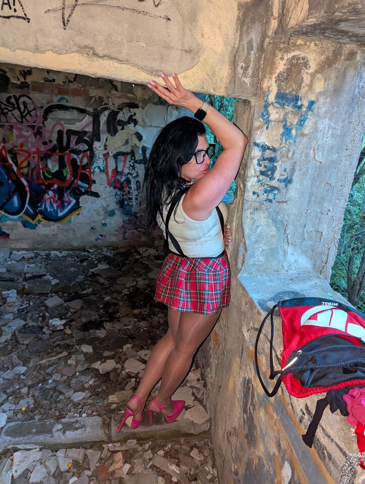 1000019914.jpg - m2022