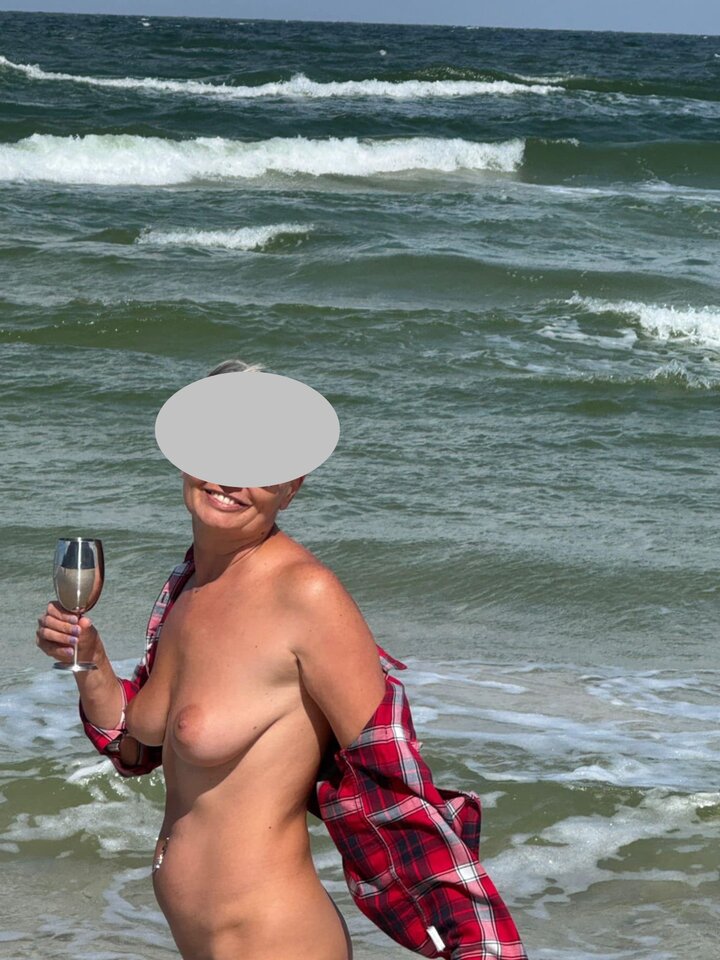 att.i4_Z_x5aZ7V7EMLiMod1oviypBcKwK6HeniwGMvSulM.jpeg - Liudmila