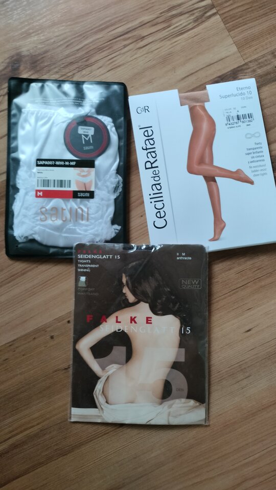 1000038324.jpg - Kamila_tranny4u