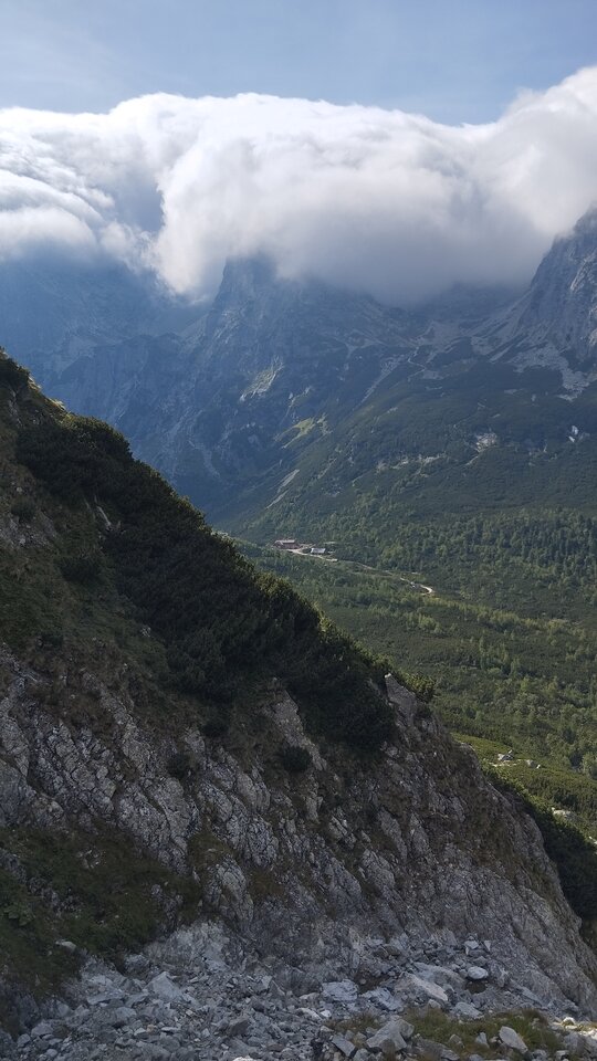 1000021619.jpg - Operator_odkurzacza