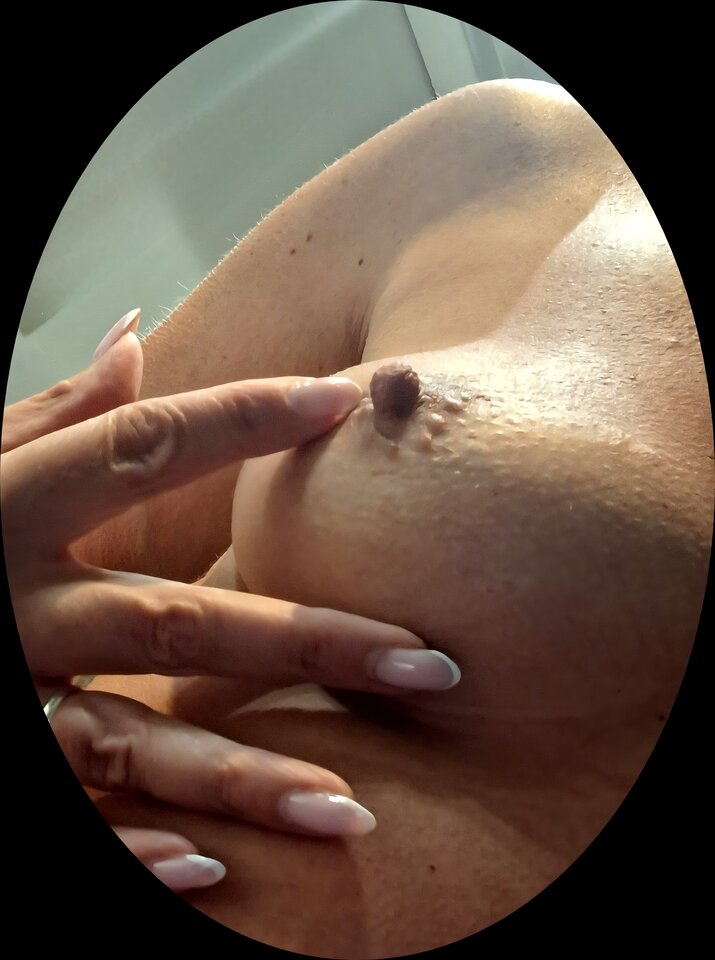 20250818_214952-crop.jpg - ktos_nieznajomy