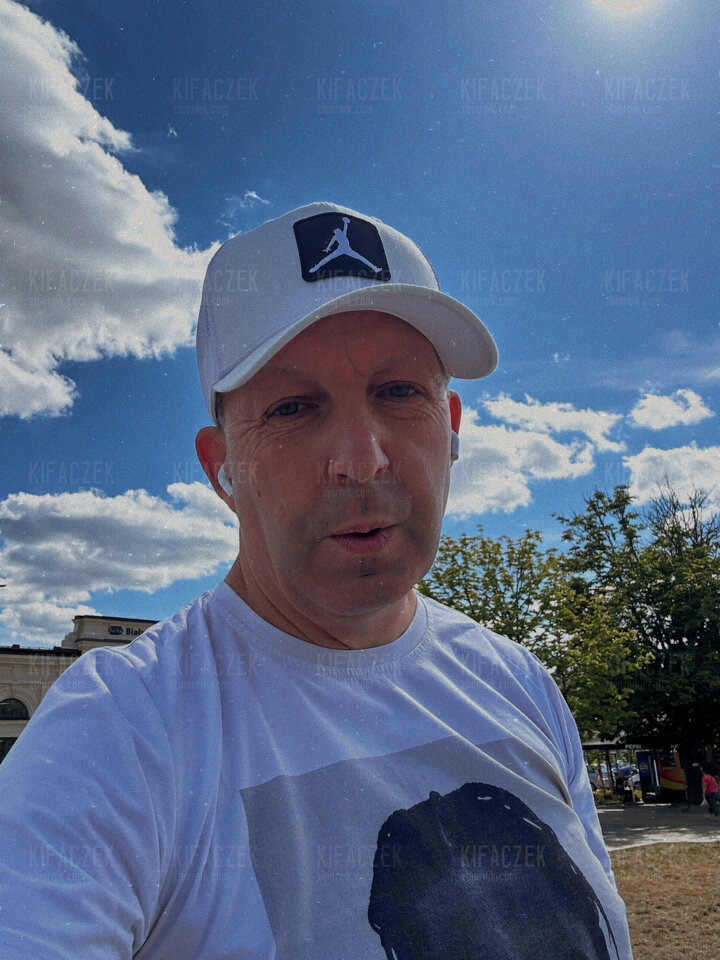 DE898FCB-D4C0-4F3D-AC1C-2160F1934A8A.jpeg - kifaczek