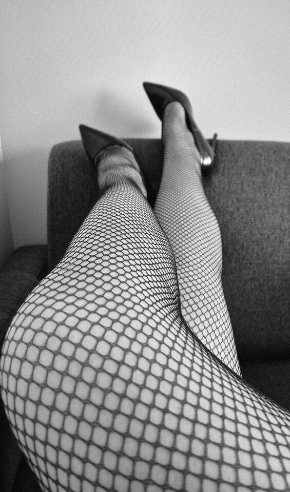 1000034402.jpg - NoirLily