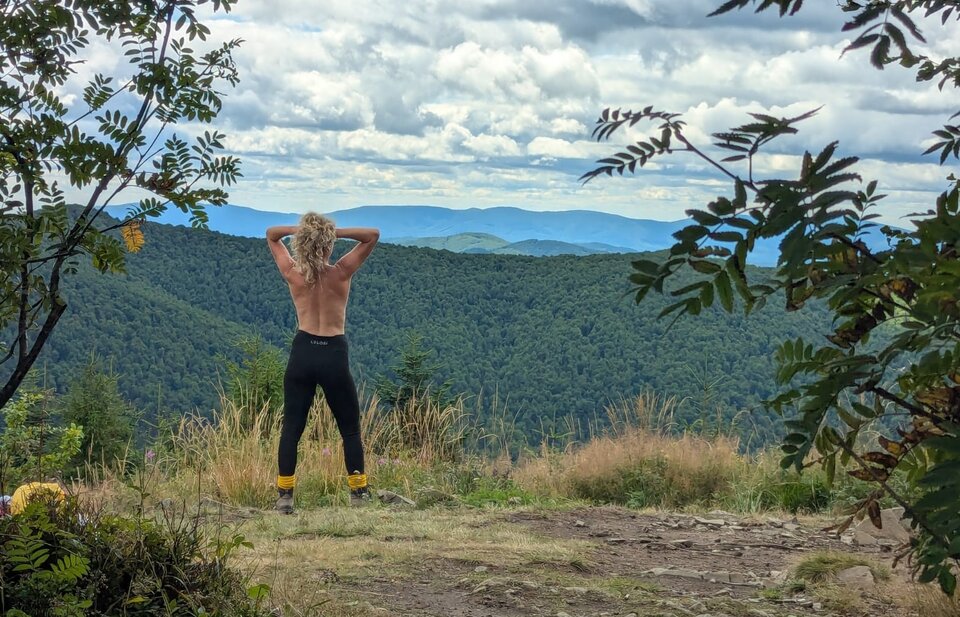 1000042963.jpg - LateNight