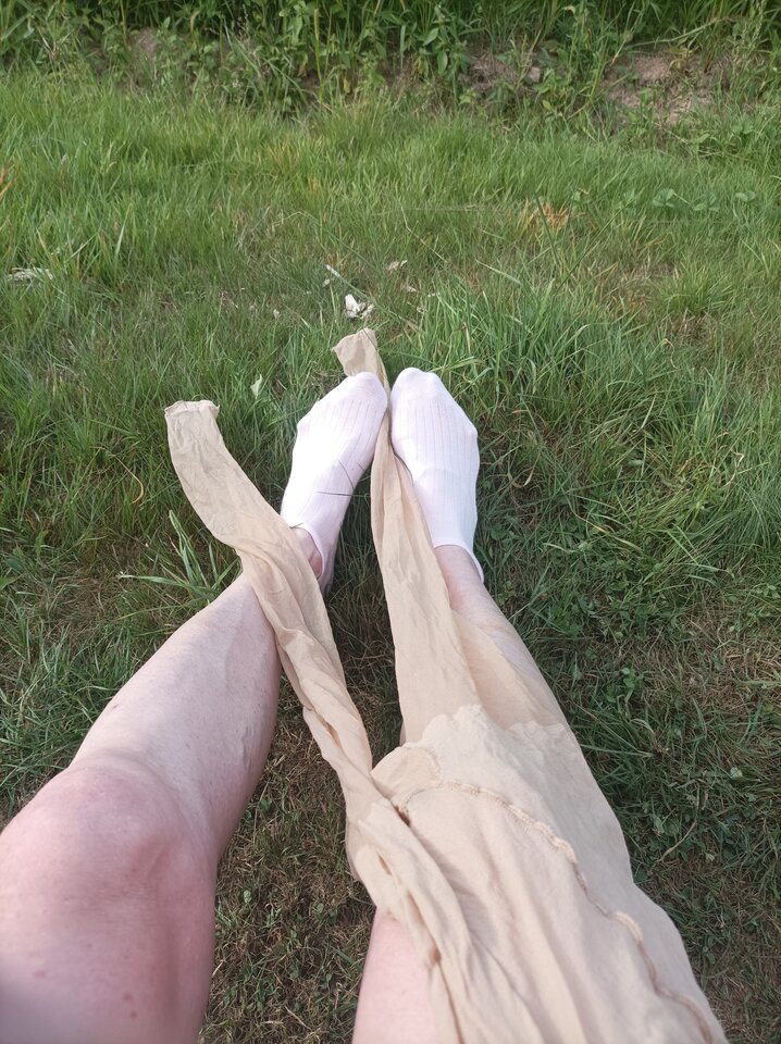 Zakładamy rajstopki - Rajstopypl