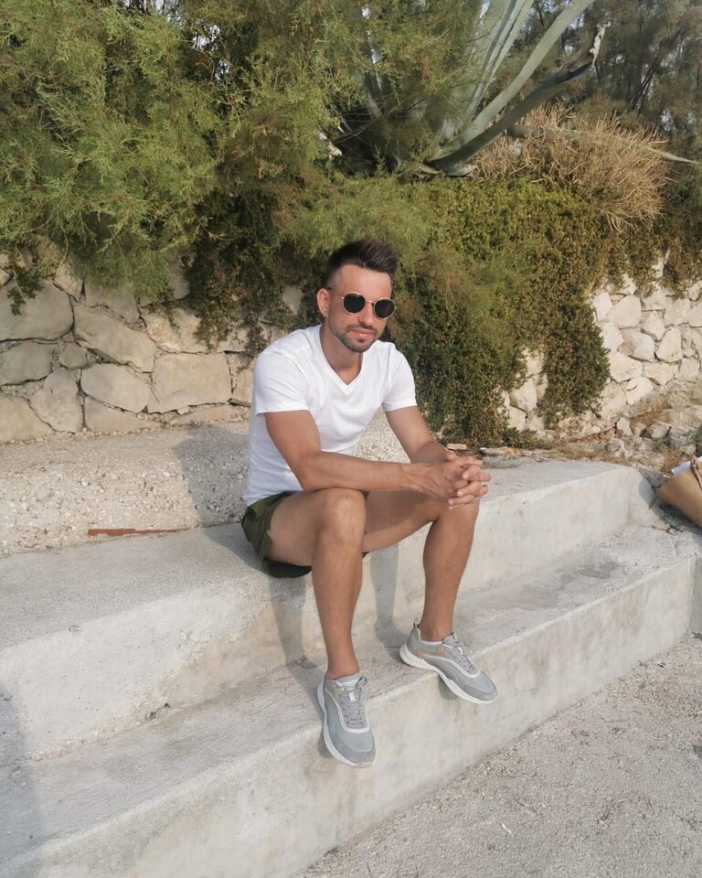 1000007001.jpg - Darkman95