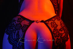 Więc chodź, pomaluj mój świat na czerwono i na niebiesko...