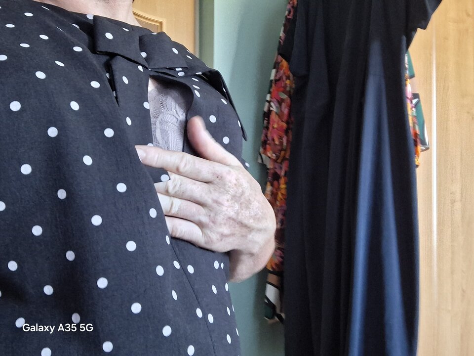 1000002182.jpg - Palciusia