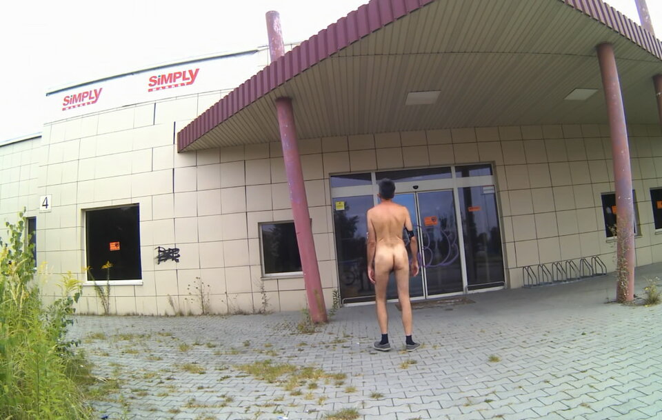 RADZIONKÓW - Simply 20250821_11501.mp4_snapshot_00.43_[2025.08. - Krzysztof_cfnm