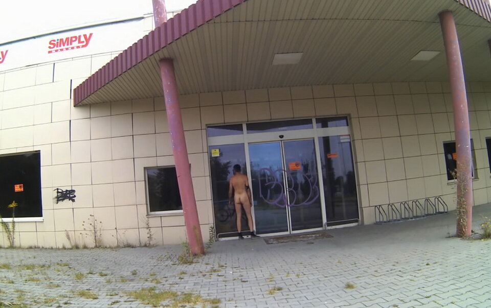 RADZIONKÓW - Simply 20250821_11501.mp4_snapshot_00.46_[2025.08. - Krzysztof_cfnm