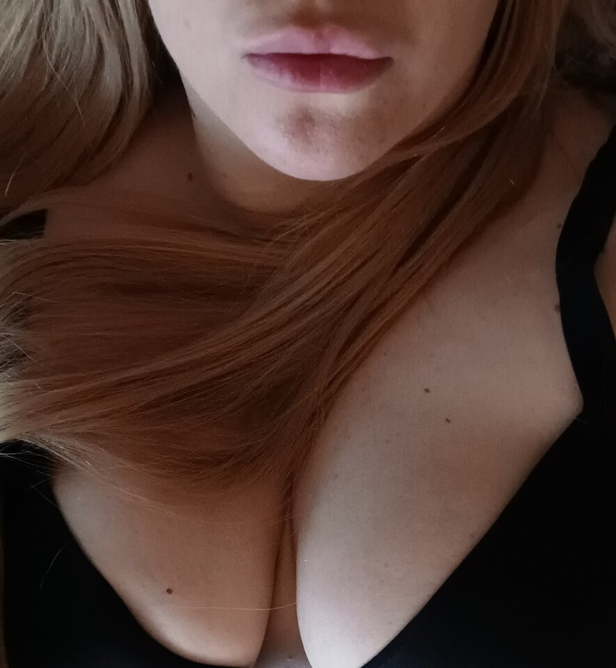 💋🖤 - Niesmiala933