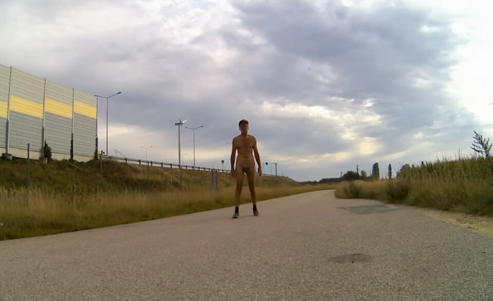 ZŁOCZEW - przy S8 20250827_0826.mp4_snapshot_04.23_[2025.08.27_ - Krzysztof_cfnm