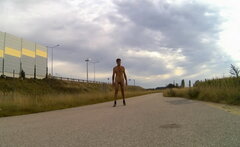 ZŁOCZEW - przy S8 20250827_0826.mp4_snapshot_04.23_[2025.08.27_