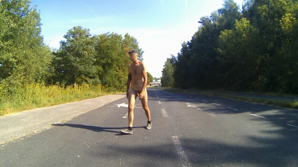 PIEKARY - przy obwodnicy 20250828_1014.mp4_snapshot_00.22_[2025. - Krzysztof_cfnm