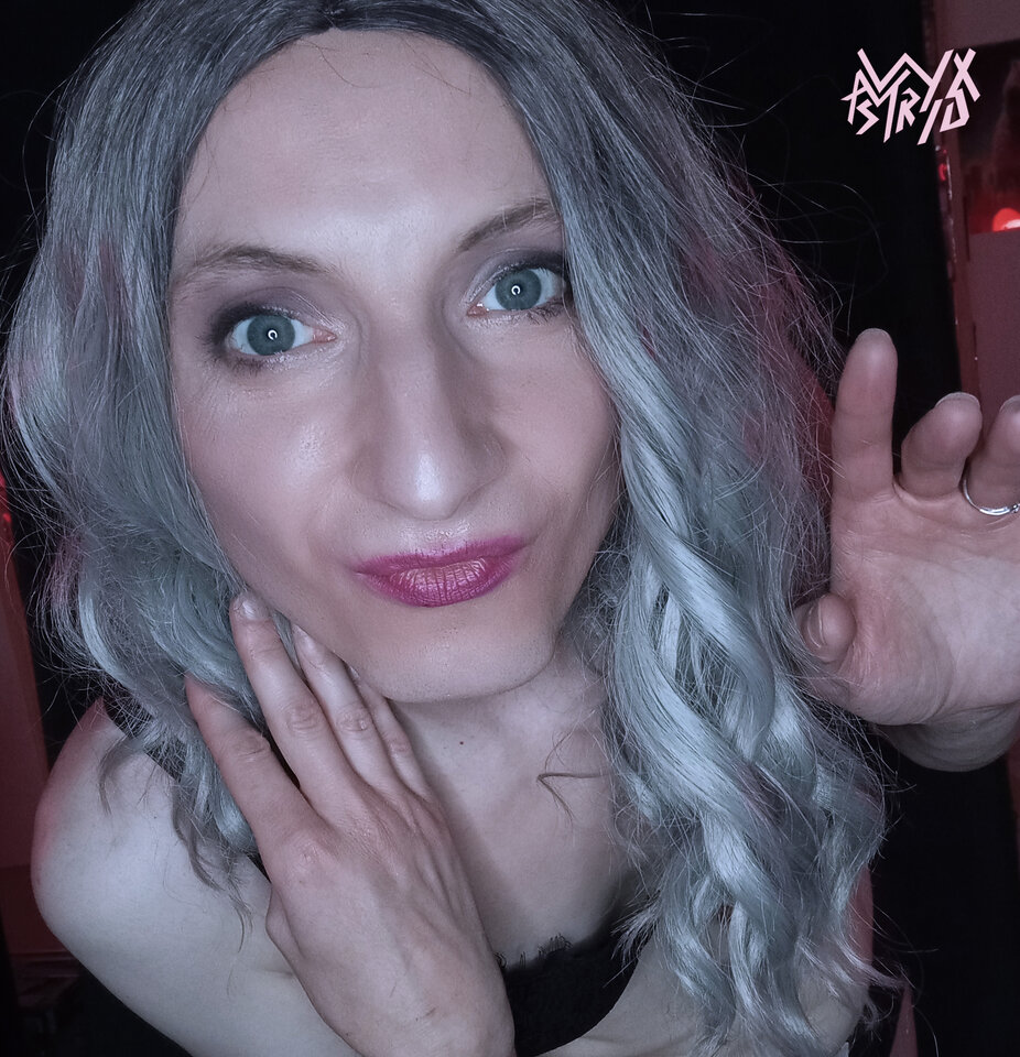 daily 3 b.jpg - Vyx_Astrid