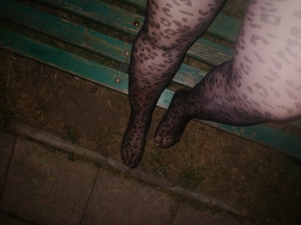 IMG_20250831_003150.jpg - Pantyhose82