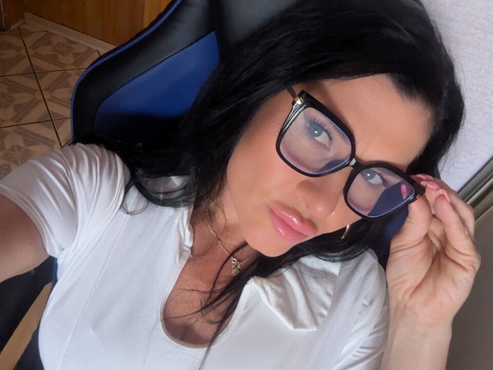 1000027077.jpg - m2022