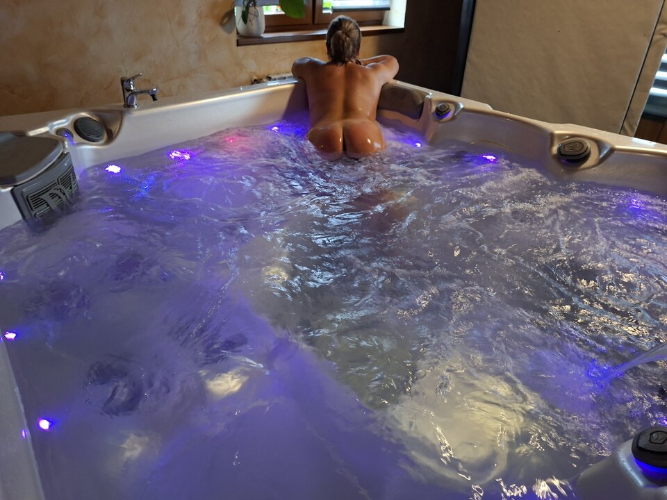 20250823_175145.jpg - Pani81Pan77