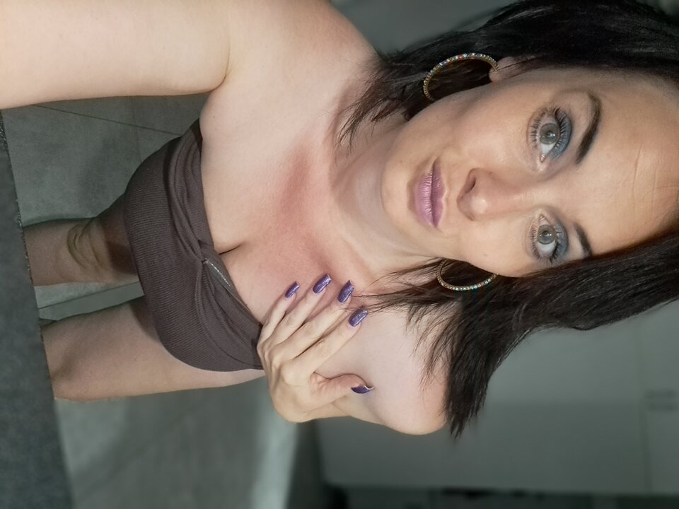 20250901_195839.jpg - seksowna333