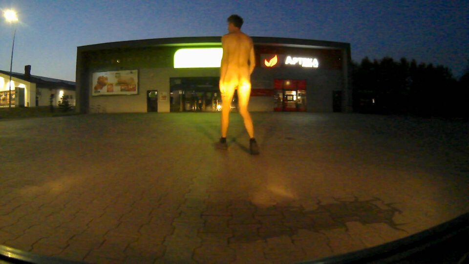 DOBIESZOWICE - sklep Stokrotka 20250829_0516.mp4_snapshot_00.30_ - Krzysztof_cfnm