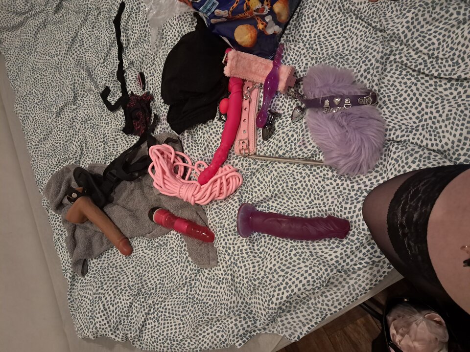 20250414_194903.jpg - KinkyKitty664