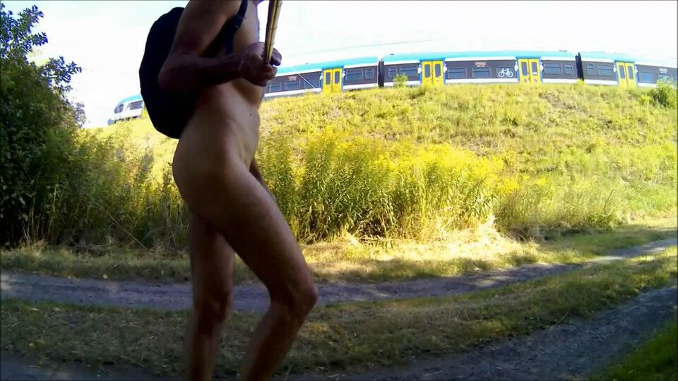 MIASTECZKO ŚL - od Orlenu do stawu Gierzyna 20250826_0959.mp4_s - Krzysztof_cfnm