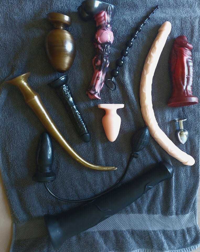 1000117825.jpg - Analamatour