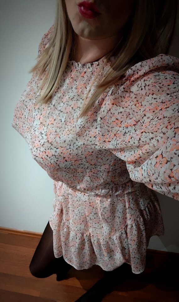 1000067210.jpg - SissyBimboJennifer