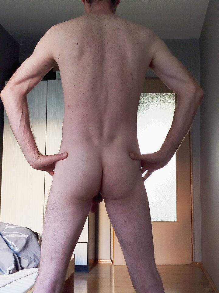 1000014381.jpg - KP1975