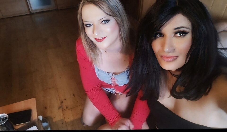 1000010143.jpg - LonaXXX