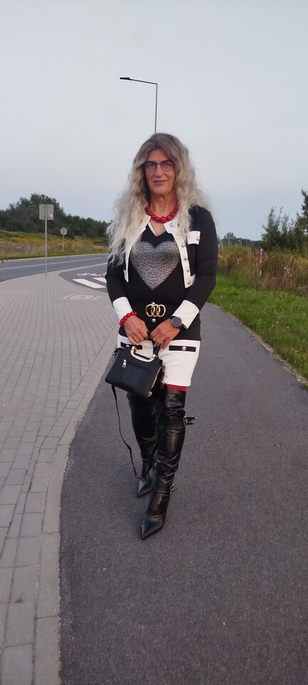 1000018476.jpg - Daria54