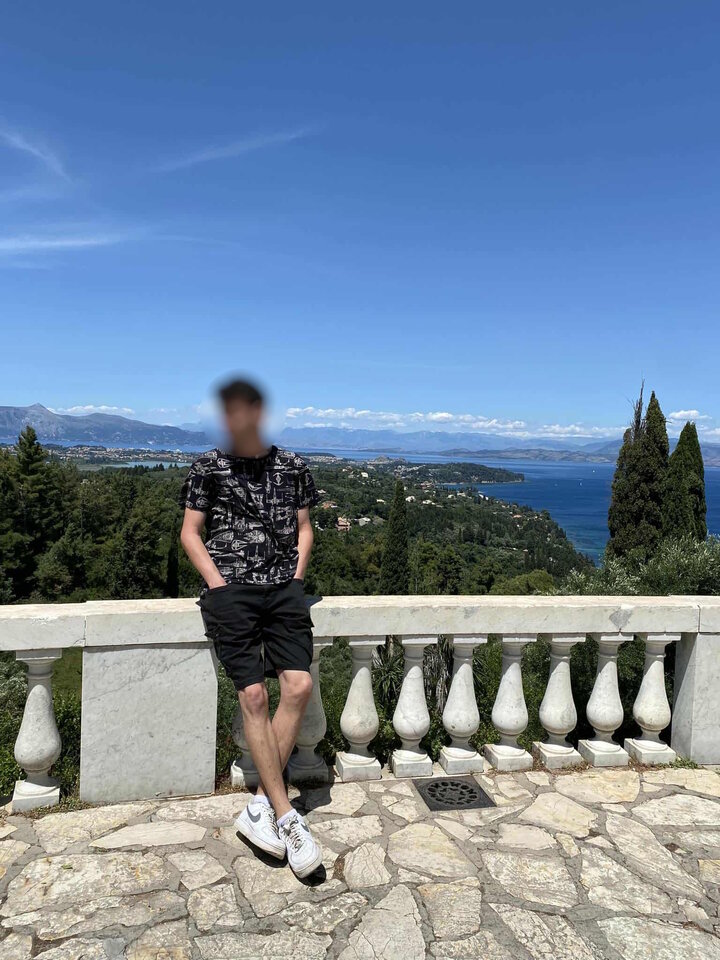 e3508282-4dfd-4a8a-af5d-f070a0a827c8j.jpg - Daviren