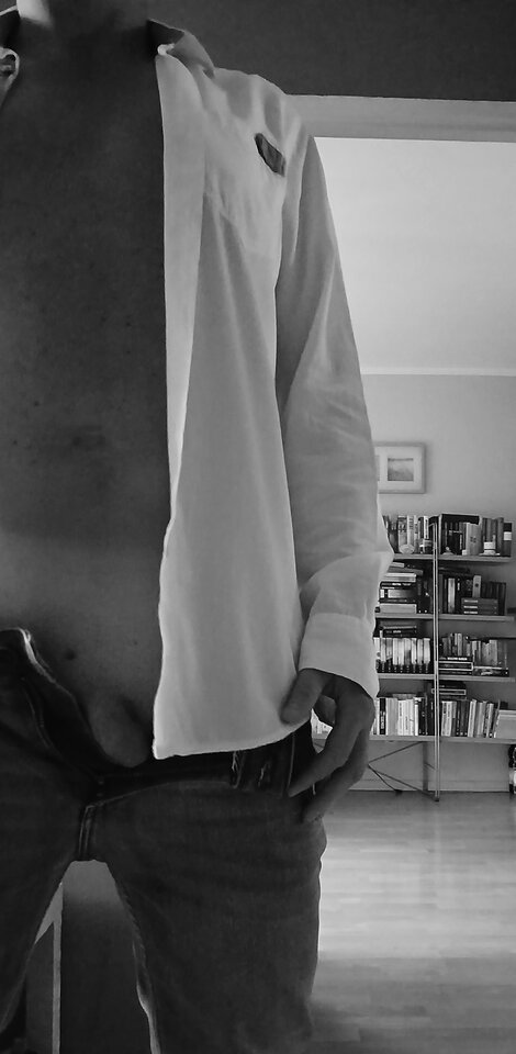 1000009817.jpg - slave53