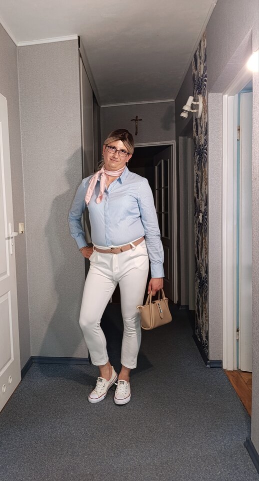 1000039449.jpg - 22paula23