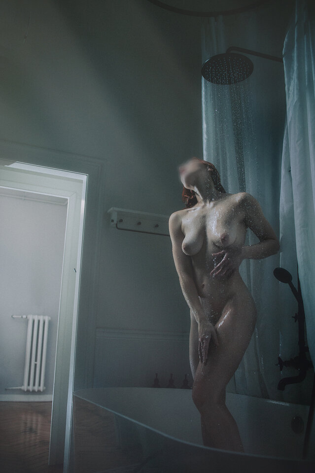 Shower time - sinner_in_me