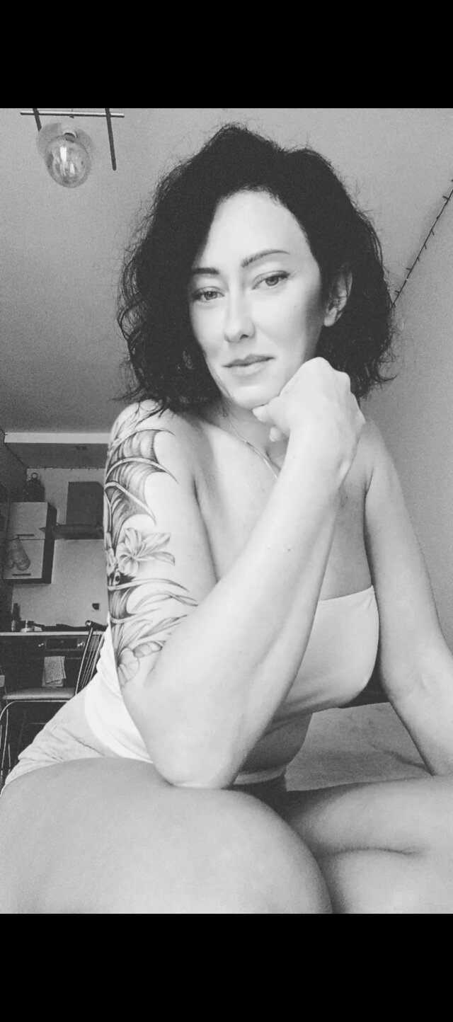 PIEKNA_I_BESTIA_34_32