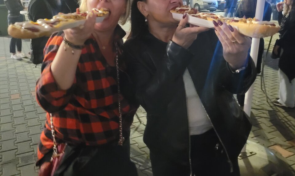 Lady's time🥰 - DeMonica69