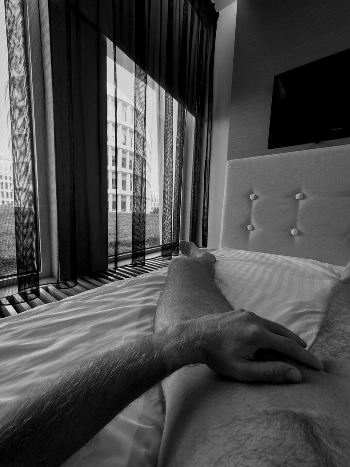 Poranek w Warszawie 😈 - bananacock